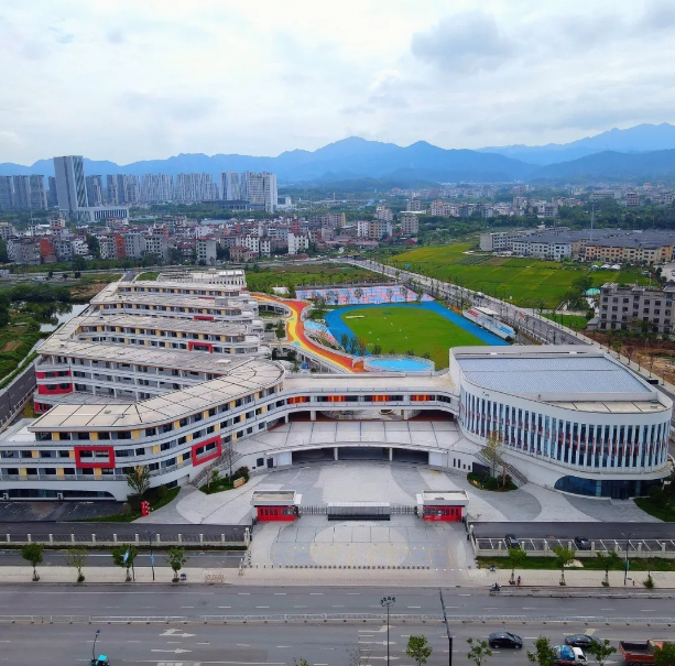 永康市占地面積最大的一所小學(xué) ——永康大司巷小學(xué)江南校區(qū)， 打造出家門口的好學(xué)校